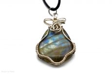 Labradorite goutte sertissage organique