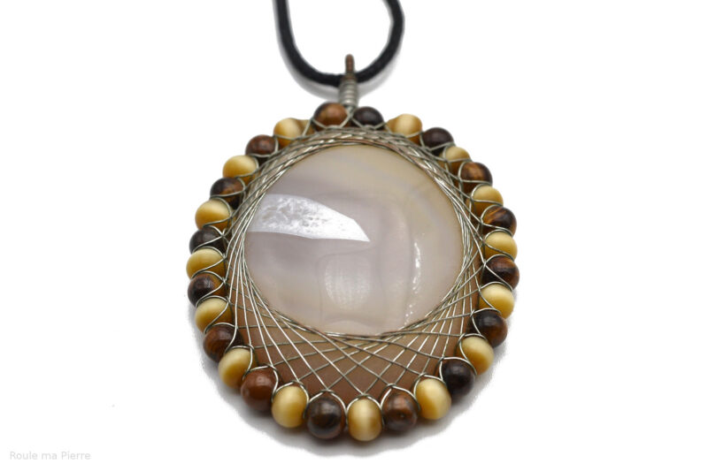 Pendentif Agate et perles oeil de tigre et oeil de chat