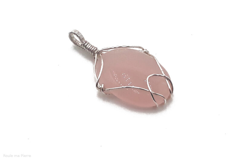 Pendentif Quartz Rose Art Déco concept